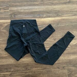 Black lulu lemon leggings